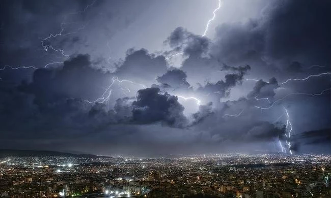 Πολικό ψύχος στην Ευρώπη – Καταιγίδες μέχρι τη Δευτέρα στην Ελλάδα